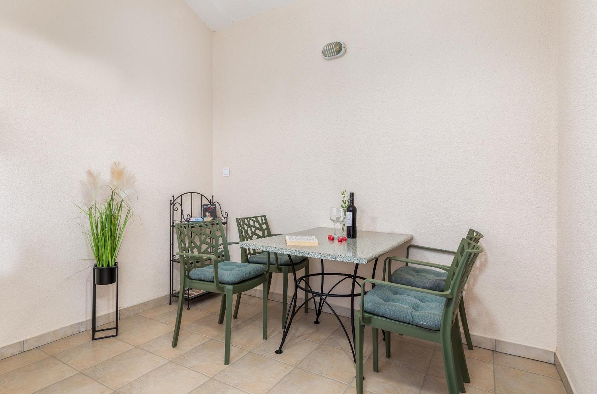Funcic Apartments 2 App Пула Экстерьер фото